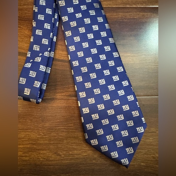 NY GIANTS Navy and White Logo Tie - Picture 8 of 10